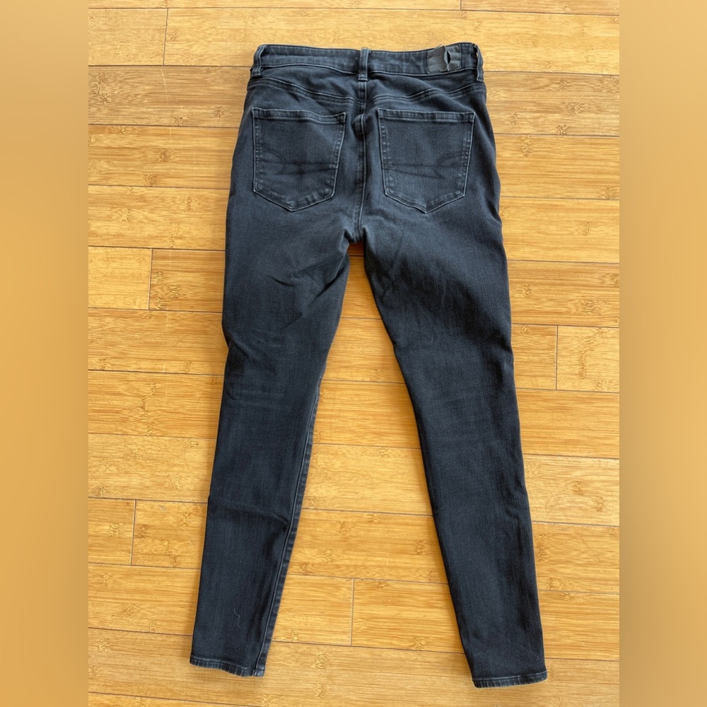 American Eagle - Picture 3 of 4